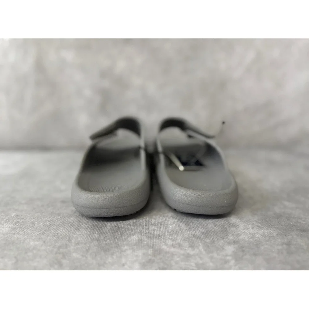 DSG Slides Kids Size 1Y‎ Gray Sandals